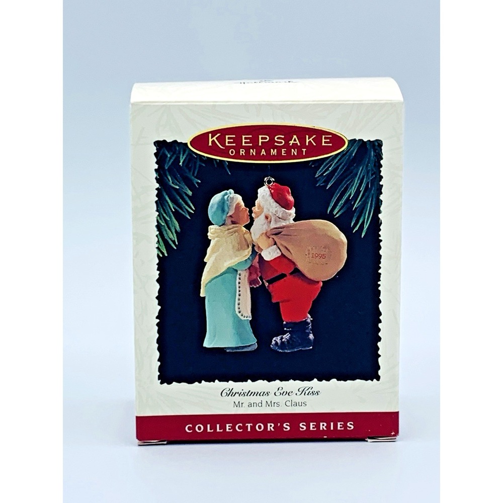 1995 #10 Christmas Eve Kiss Mr. and Mrs. Claus Hallmark Keepsake Ornament QX5157 - Picture 9 of 11